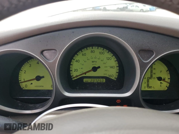 2002 Lexus GS 300 z VIN JT8BD69S920162201, wystawiony jako Copart lot #48393725 z przebiegiem 237 250 mil mil oraz Szkoda całkowita • Salvage title. Historia ofert i sprzedaży dostępna na DreamBid. Obrazek 9.