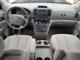 2006 Kia Sedona LX with VIN KNDMB233366031908, listed as a Copart auction lot 70193774 with 99,635 mi miles and Clean Title. Bid and sale history available at carsss.com. Image 8.