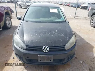 2011 Volkswagen Golf с VIN WVWAA7AJ6BW265135, выставлен на аукционе IAAI как лот 41911257 с пробегом 186 091 миль миль и . История ставок и продаж доступна на DreamBid. Изображение 12.