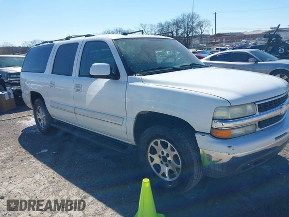 2004 Chevrolet Suburban LS with VIN 1GNEC16Z64J326207, listed as a IAAI auction lot 41744882 with 268,450 mi miles. Bid and sale history available at carsss.com. Image 1.