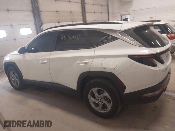 2023 Hyundai Tucson SEL z VIN 5NMJBCAE9PH271742, wystawiony jako IAAI lot #42019415 z przebiegiem 62 451 mil mil oraz . Historia ofert i sprzedaży dostępna na DreamBid. Obrazek 14.