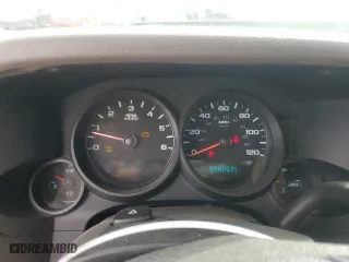 2008 Chevrolet Silverado 1500 Work Truck with VIN 1GCEC19X48Z137453, listed as a Copart auction lot 78613044 with 186,212 mi miles and Salvage Title. Bid and sale history available at carsss.com. Image 9.