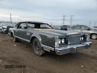 1977 Lincoln Continental with VIN 7Y89A809603, listed as a Copart auction lot 85104154 with Not Provided miles and Salvage Title. Bid and sale history available at DreamBid. Image 4.