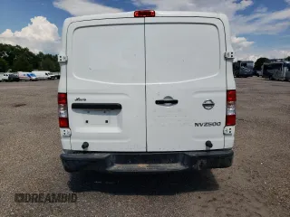 2020 Nissan NV Cargo S z VIN 1N6BF0KY7LN802396, wystawiony jako Copart lot #59699594 z przebiegiem 91 332 mil mil oraz Nie do naprawy • Non repairable. Historia ofert i sprzedaży dostępna na DreamBid. Obrazek 6.