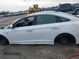 2015 Hyundai Sonata Limited with VIN 5NPE34AF0FH014757, listed as a IAAI auction lot 41394710 with 102,481 mi miles and . Bid and sale history available at carsss.com. Image 14.