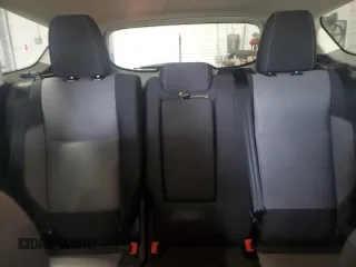 2019 Ford Escape SE z VIN 1FMCU9GD9KUA05798, wystawiony jako Copart lot #55701735 z przebiegiem 140 797 mil mil oraz Tytuł czysty. Historia ofert i sprzedaży dostępna na DreamBid. Obrazek 10.