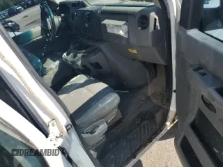 2011 Ford Econoline Cargo Commercial z VIN 1FTNE2EL4BDA10869, wystawiony jako Copart lot #52086805 z przebiegiem Nie podano mil oraz Szkody całkowita. Historia ofert i sprzedaży dostępna na DreamBid. Obrazek 8.
