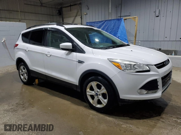 2016 Ford Escape SE with VIN 1FMCU9GX3GUA88047, listed as a Copart auction lot 50997055 with 101,132 mi miles and Clean Title. Bid and sale history available at DreamBid. Image 4.