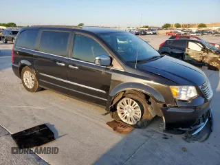 2012 Chrysler Town & Country Touring L with VIN 2C4RC1CG5CR269750, listed as a Copart auction lot 52524275 with 75,702 mi miles and Salvage Title. Bid and sale history available at DreamBid. Image 4.