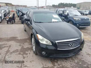 2011 Infiniti M37 with VIN JN1BY1AP4BM320231, listed as a IAAI auction lot 41446113 with 124,330 mi miles. Bid and sale history available at carsss.com. Image 1.