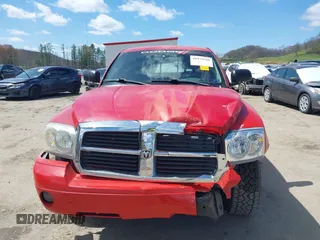 2005 Dodge Dakota SLT z VIN 1D7HE42K65S270202, wystawiony jako IAAI lot #41979560 z przebiegiem 35 508 mil mil oraz . Historia ofert i sprzedaży dostępna na DreamBid. Obrazek 6.