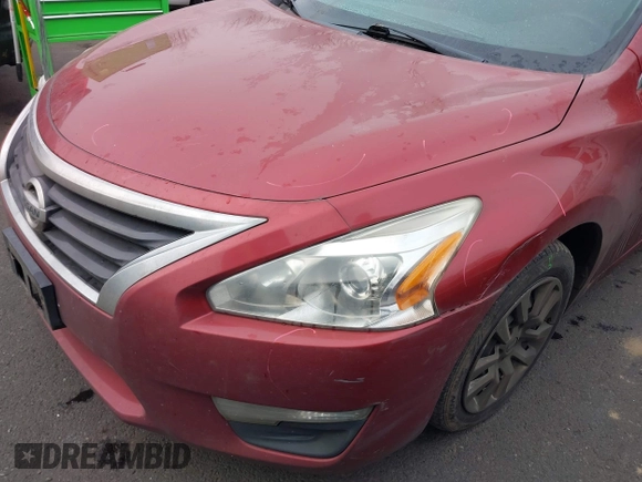 2014 Nissan Altima 2.5 with VIN 1N4AL3APXEC423513, listed as a IAAI auction lot 41418175 with 184,876 mi miles. Bid and sale history available at carsss.com. Image 13.
