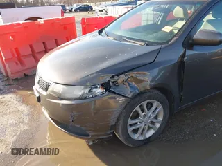 2012 Kia Forte EX with VIN KNAFU4A27C5476031, listed as a IAAI auction lot 41633058 with 137,998 mi miles. Bid and sale history available at carsss.com. Image 6.