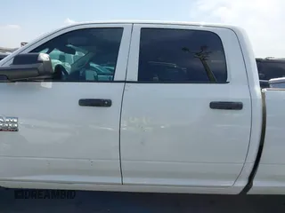 2016 Ram 2500 Tradesman with VIN 3C6UR5CJ8GG307387, listed as a IAAI auction lot 42296520 with 189,485 mi miles and . Bid and sale history available at DreamBid. Image 13.