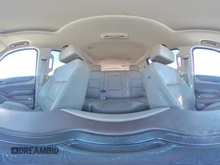 2016 Chevrolet Suburban LT z VIN 1GNSKHKCXGR412089, wystawiony jako Copart lot #44488155 z przebiegiem 141 076 mil mil oraz Szkoda całkowita • Salvage title. Historia ofert i sprzedaży dostępna na DreamBid. Obrazek 13.
