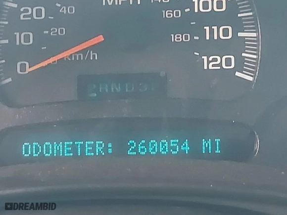 2005 Chevrolet Silverado 1500 LS with VIN 2GCEC19V151298149, listed as a IAAI auction lot 41904701 with 260,054 mi miles. Bid and sale history available at carsss.com. Image 7.