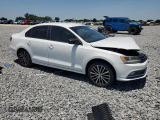 2016 Volkswagen Jetta Sport z VIN 3VWD17AJ8GM331542, wystawiony jako Copart lot #56717875 z przebiegiem 95 780 mil mil oraz Nie do naprawy • Non repairable. Historia ofert i sprzedaży dostępna na DreamBid. Obrazek 4.