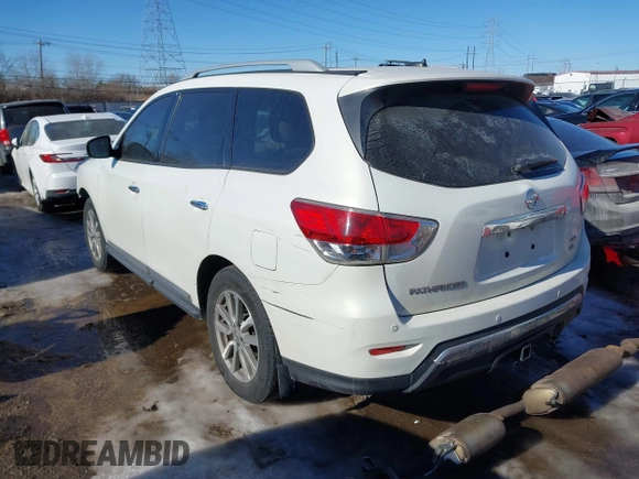 2014 Nissan Pathfinder Platinum with VIN 5N1AR2MMXEC730230, listed as a IAAI auction lot 41400120 with 190,980 mi miles and . Bid and sale history available at DreamBid. Image 3.