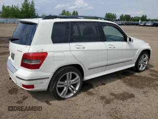 2010 Mercedes-Benz GLK 350 z VIN WDCGG8HB3AF323224, wystawiony jako Copart lot #59971665 z przebiegiem Nie podano mil oraz Czysty tytuł • Clean title. Historia ofert i sprzedaży dostępna na DreamBid. Obrazek 3.