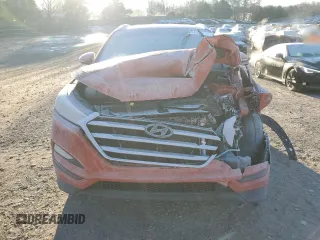 2017 Hyundai Tucson SE Plus with VIN KM8J33A49HU522995, listed as a Copart auction lot 84530714 with 0 mi miles and Salvage Title. Bid and sale history available at carsss.com. Image 5.