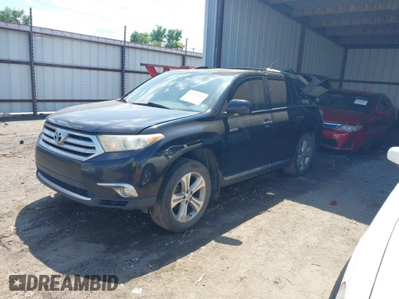 2013 Toyota Highlander Limited z VIN 5TDDK3EH1DS184444, wystawiony jako IAAI lot #42237051 z przebiegiem 247 444 mil mil oraz . Historia ofert i sprzedaży dostępna na DreamBid. Obrazek 23.