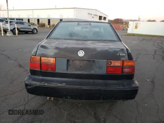 1998 Volkswagen Jetta TDI z VIN 3VWRF81H7WM228525, wystawiony jako Copart lot #65629323 z przebiegiem Nie podano mil oraz Szkoda całkowita • Salvage title. Historia ofert i sprzedaży dostępna na DreamBid. Obrazek 6.
