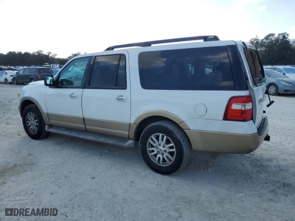 2013 Ford Expedition EL XLT with VIN 1FMJK1H51DEF20040, listed as a Copart auction lot 44466455 with 304,645 mi miles and Salvage Title. Bid and sale history available at carsss.com. Image 2.