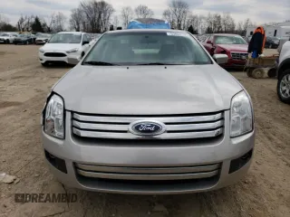 2007 Ford Fusion SE with VIN 3FAHP01177R157949, listed as a Copart auction lot 53804105 with 108,245 mi miles and Clean Title. Bid and sale history available at carsss.com. Image 5.