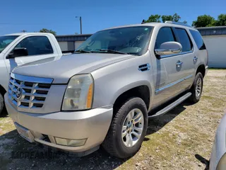2007 Cadillac Escalade z VIN 1GYFK63837R259719, wystawiony jako IAAI lot #42176388 z przebiegiem 167 836 mil mil oraz . Historia ofert i sprzedaży dostępna na DreamBid. Obrazek 2.