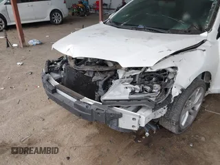 2016 Acura ILX z VIN 19UDE2F38GA023113, wystawiony jako IAAI lot #41619210 z przebiegiem 90 451 mil mil oraz . Historia ofert i sprzedaży dostępna na DreamBid. Obrazek 6.