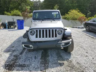 2021 Jeep Wrangler Unlimited Sahara Altitude with VIN 1C4HJXEN3MW691220, listed as a Copart auction lot 56334695 with 46,589 mi miles and Salvage title. Bid and sale history available at DreamBid. Image 5.