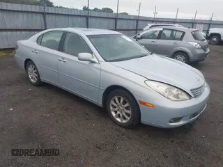 2002 Lexus ES 300 with VIN JTHBF30G820025896, listed as a IAAI auction lot 42175343 with 164,586 mi miles and . Bid and sale history available at DreamBid. Image 1.