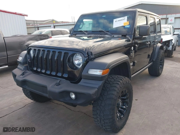 2019 Jeep Wrangler Unlimited Sport S with VIN 1C4HJXDN6KW686480, listed as a IAAI auction lot 41300842 with 67,359 mi miles. Bid and sale history available at carsss.com. Image 19.