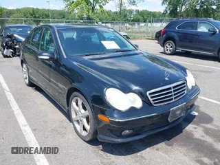 2007 Mercedes-Benz C 230 Sport с VIN WDBRF52H57F920444, выставлен на аукционе IAAI как лот 42666682 с пробегом 152 560 миль миль и . История ставок и продаж доступна на DreamBid. Изображение 1.