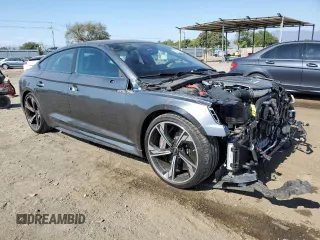 2022 Audi RS 5 Sportback z VIN WUAAWCF52NA901057, wystawiony jako Copart lot #62050164 z przebiegiem 22 175 mil mil oraz Szkody całkowita. Historia ofert i sprzedaży dostępna na DreamBid. Obrazek 4.