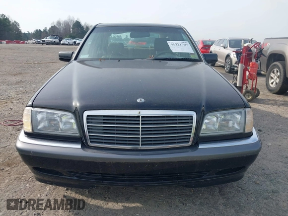 1998 Mercedes-Benz C 230/260/280/320 with VIN WDBHA23G9WA639273, listed as a IAAI auction lot 41721769 with 149,142 mi miles and . Bid and sale history available at carsss.com. Image 6.