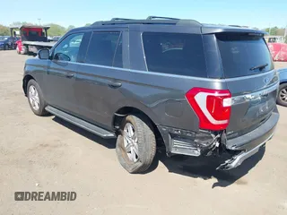 2020 Ford Expedition XLT z VIN 1FMJU1JT2LEA72246, wystawiony jako IAAI lot #42157665 z przebiegiem 76 589 mil mil oraz . Historia ofert i sprzedaży dostępna na DreamBid. Obrazek 17.
