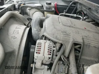 2009 Chevrolet Silverado 2500HD LT z VIN 1GCHK53K39F141856, wystawiony jako IAAI lot #42217779 z przebiegiem 150 056 mil mil oraz . Historia ofert i sprzedaży dostępna na DreamBid. Obrazek 19.
