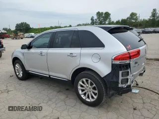 2014 Lincoln MKX with VIN 2LMDJ6JK4EBL05749, listed as a Copart auction lot 61123624 with 172,912 mi miles and Salvage Title. Bid and sale history available at carsss.com. Image 2.