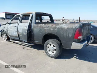 2011 Ram 2500 Big Horn z VIN 3D7TT2CT9BG562876, wystawiony jako IAAI lot #41838882 z przebiegiem Nie podano mil oraz . Historia ofert i sprzedaży dostępna na DreamBid. Obrazek 3.