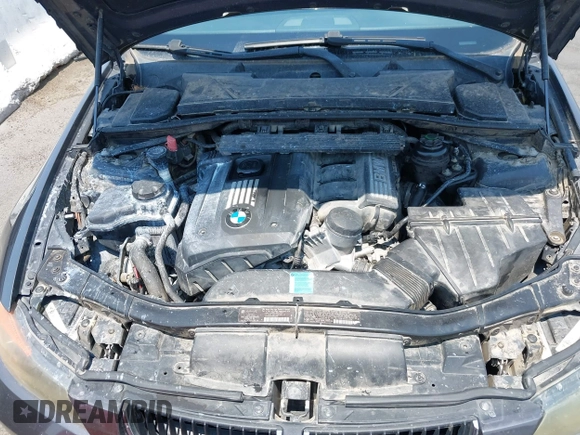 2007 BMW 3 Series 328i with VIN WBAVC53567FZ73468, listed as a IAAI auction lot 42750425 with 174,381 mi miles and . Bid and sale history available at DreamBid. Image 10.