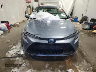 2021 Toyota Corolla Hybrid LE with VIN JTDEAMDEXMJ028209, listed as a Copart auction lot 81878484 with 114,746 mi miles and Clean Title. Bid and sale history available at carsss.com. Image 5.