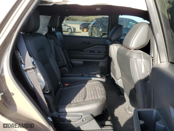 2024 Nissan Pathfinder Rock Creek with VIN 5N1DR3BD8RC230028, listed as a Copart auction lot 84115334 with 21,211 mi miles and Salvage Title. Bid and sale history available at carsss.com. Image 11.