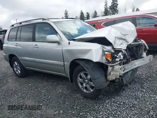2005 Toyota Highlander z VIN JTEEP21A950112657, wystawiony jako IAAI lot #41935066 z przebiegiem 160 561 mil mil oraz . Historia ofert i sprzedaży dostępna na DreamBid. Obrazek 1.