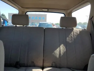 1999 Toyota 4Runner z VIN JT3HM84R7X0035003, wystawiony jako Copart lot #60071745 z przebiegiem 266 385 mil mil oraz Szkoda całkowita • Salvage title. Historia ofert i sprzedaży dostępna na DreamBid. Obrazek 10.