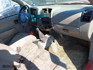 2006 Chevrolet Colorado LS with VIN 1GCCS148468168831, listed as a IAAI auction lot 41374934 with 259,531 mi miles. Bid and sale history available at carsss.com. Image 5.