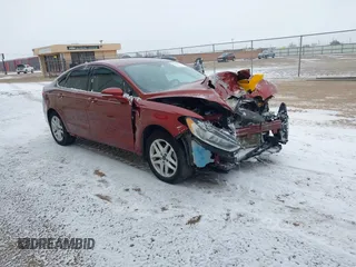 2014 Ford Fusion SE with VIN 3FA6P0H78ER299676, listed as a IAAI auction lot 41591737 with 173,000 mi miles. Bid and sale history available at carsss.com. Image 1.