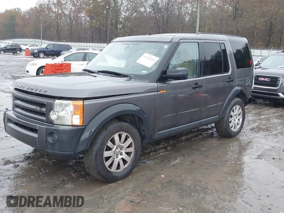 2006 Land Rover LR3 SE with VIN SALAD25466A358134, listed as a IAAI auction lot 41042605 with 237,024 mi miles. Bid and sale history available at carsss.com. Image 2.