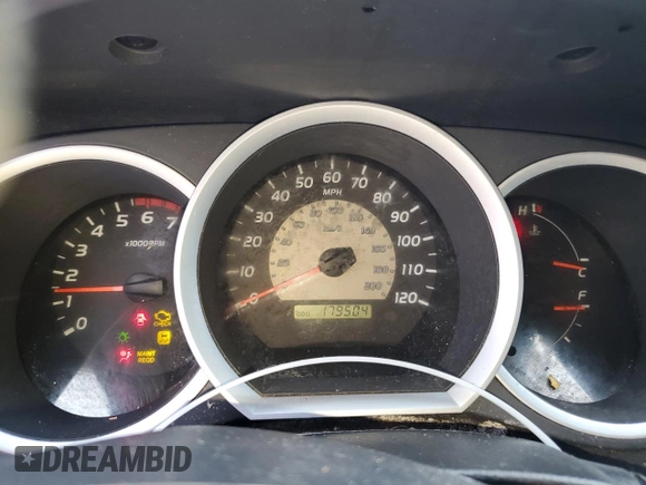 2010 Toyota Tacoma with VIN 5TEUX4EN4AZ737468, listed as a Copart auction lot 86088944 with 179,504 mi miles and Salvage Title. Bid and sale history available at carsss.com. Image 9.