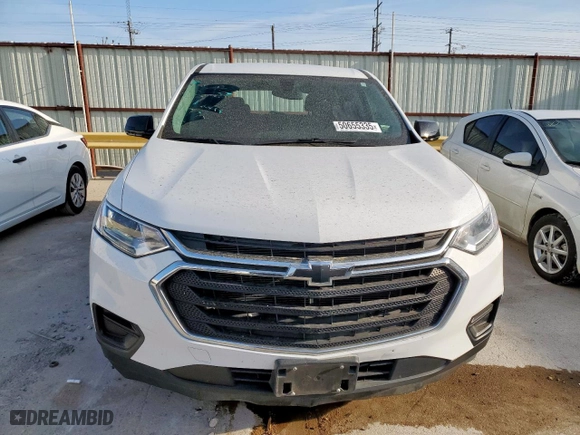 2020 Chevrolet Traverse LS with VIN 1GNERFKWXLJ282458, listed as a Copart auction lot 50655335 with 54,363 mi miles and Salvage Title. Bid and sale history available at carsss.com. Image 5.
